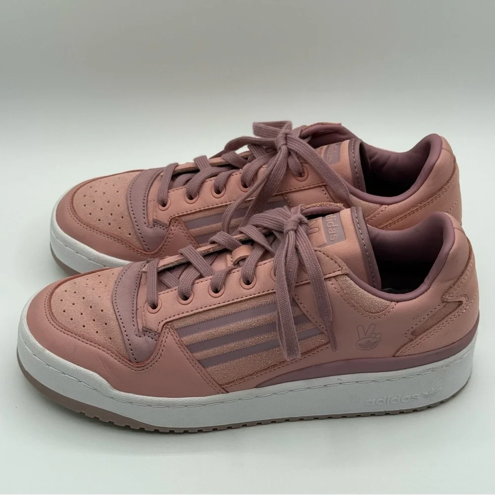 Adidas Forum Low Pink Suede Womens Sneakers Size 10